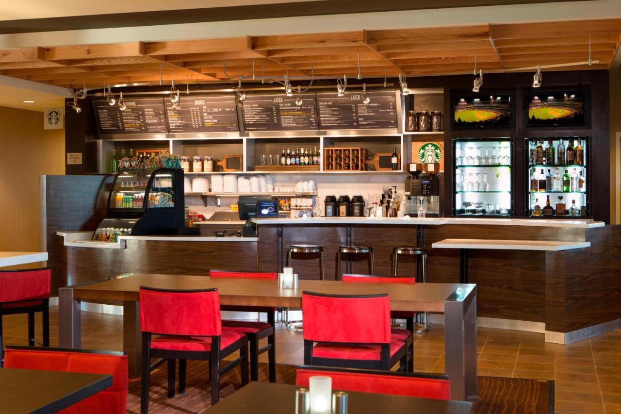 Courtyard By Marriott Dallas Midlothian At Midlothian Conference Center Kültér fotó
