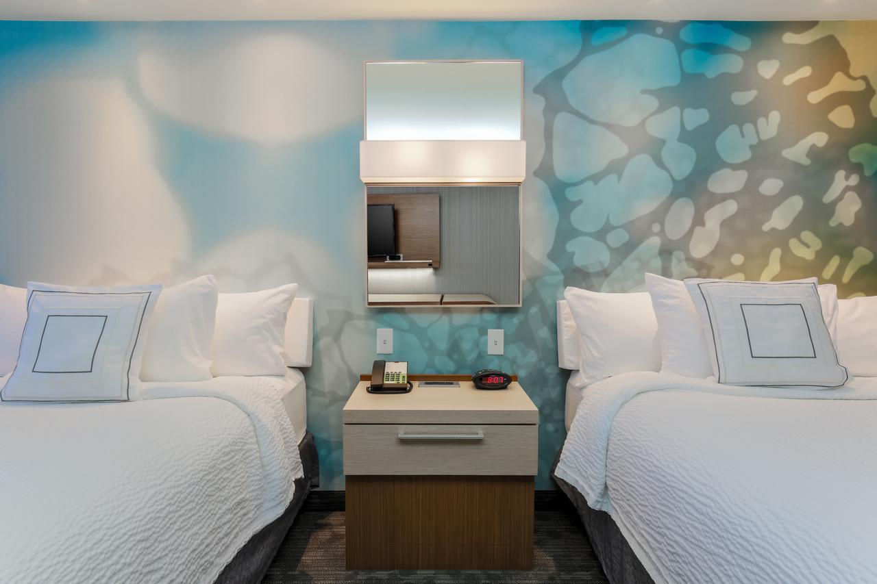 Courtyard By Marriott Dallas Midlothian At Midlothian Conference Center Kültér fotó