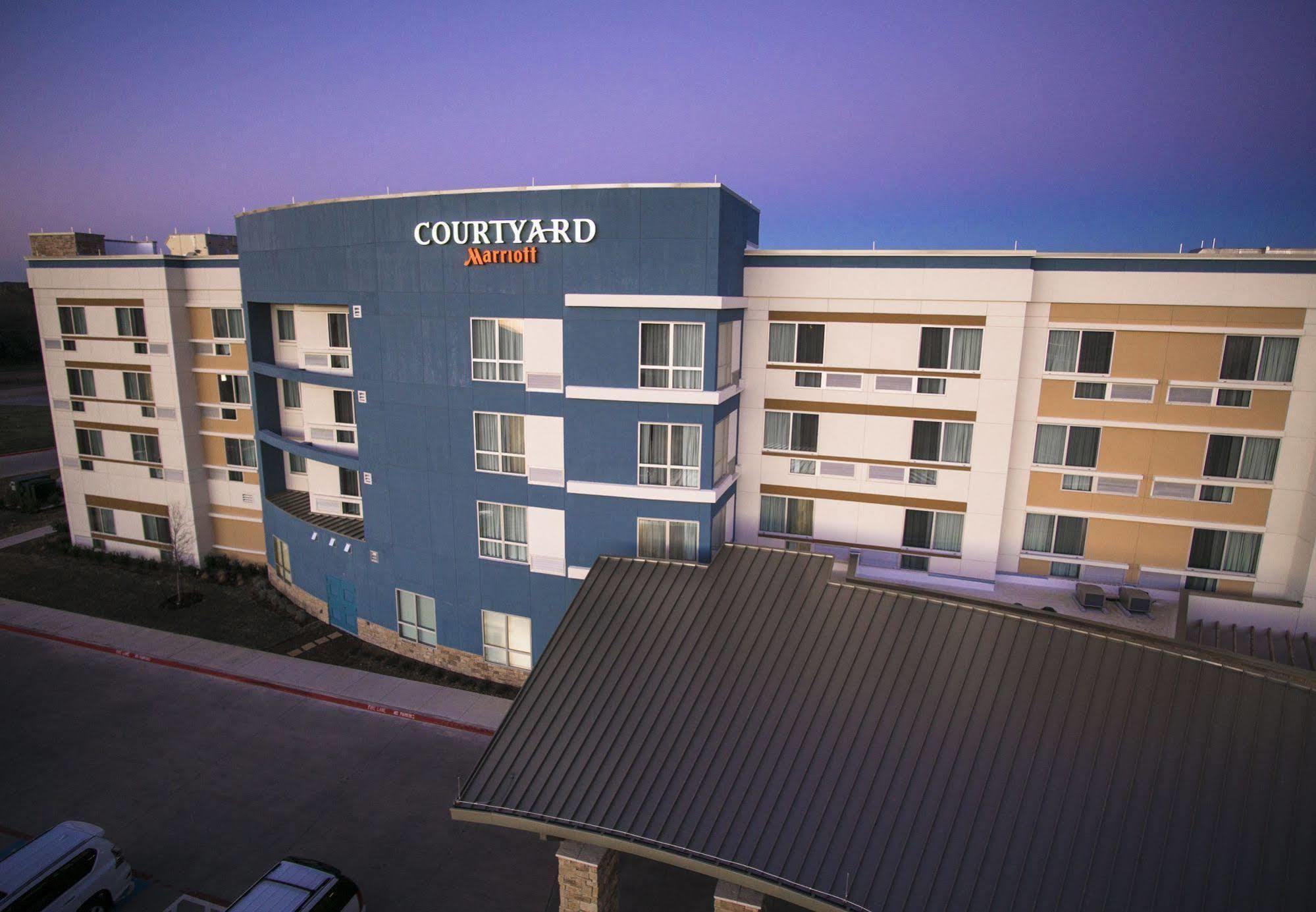 Courtyard By Marriott Dallas Midlothian At Midlothian Conference Center Kültér fotó